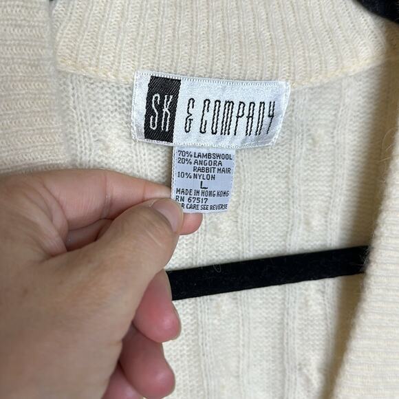 SK and Company Cream Lambs wool and rabbit hair knit sweater vest size large - Picture 2 of 4
